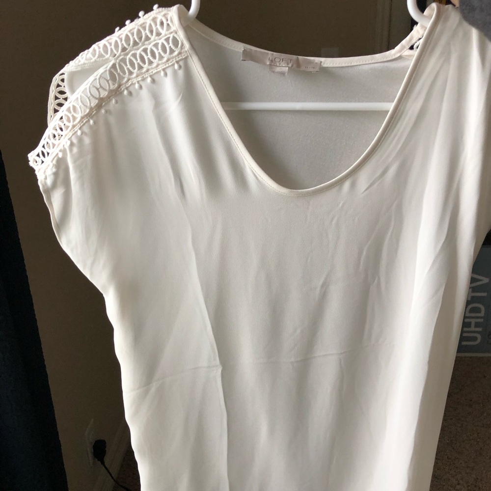 LOFT mixed media ivory top with lace detail